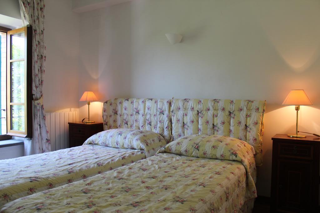 Villa Agostoli Siena Phòng bức ảnh