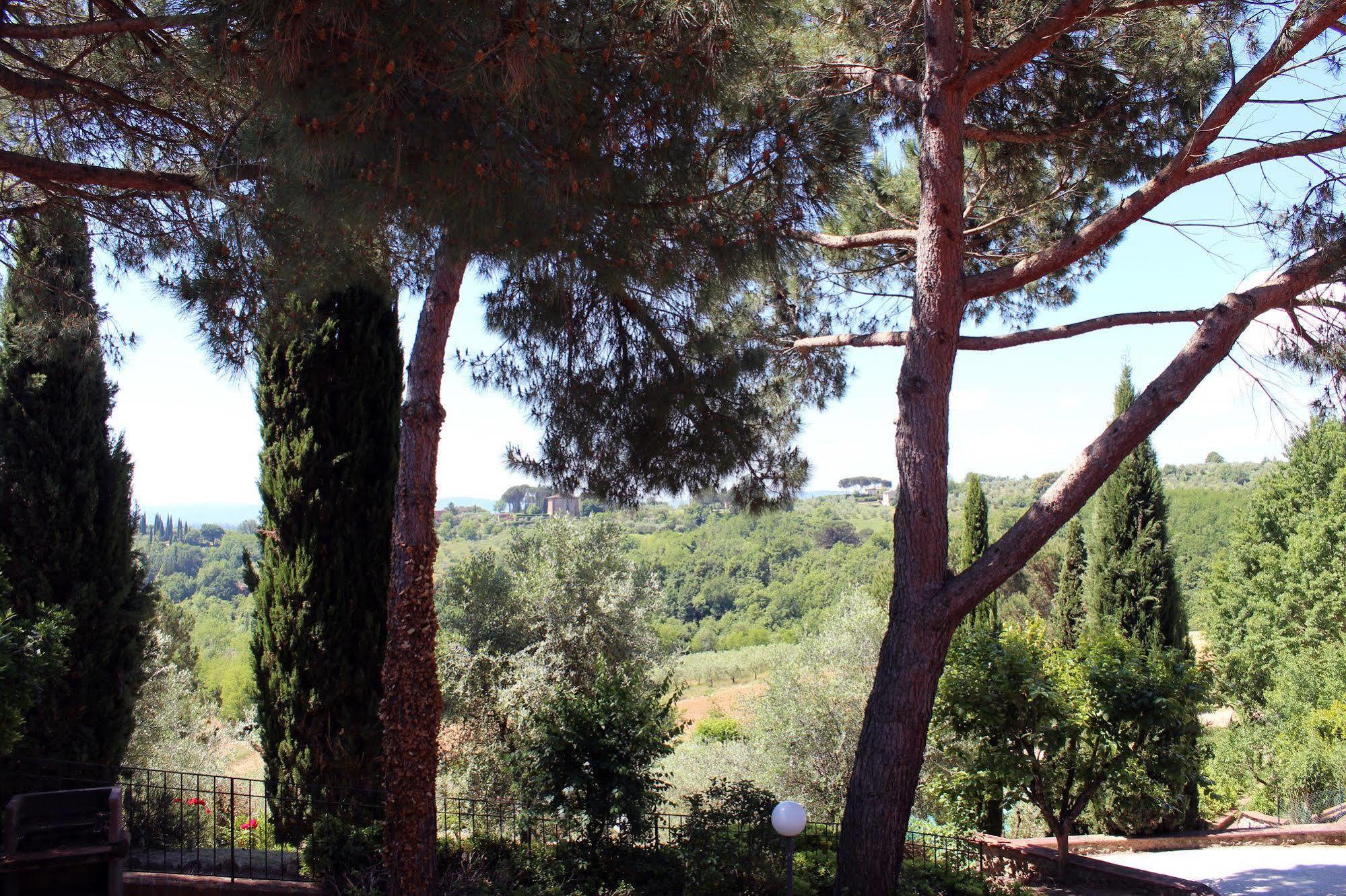 Villa Agostoli Siena Ngoại thất bức ảnh