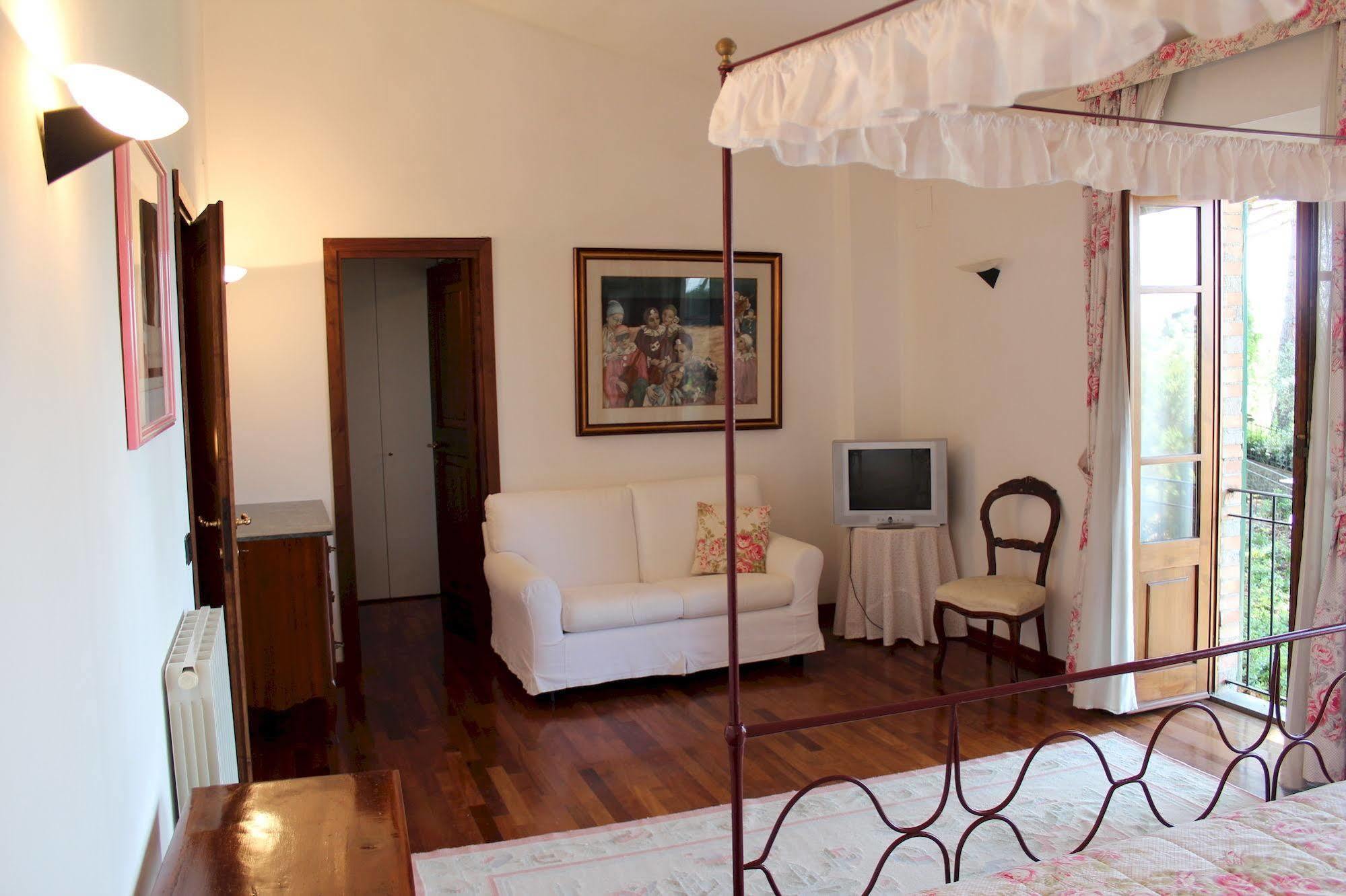 Villa Agostoli Siena Ngoại thất bức ảnh