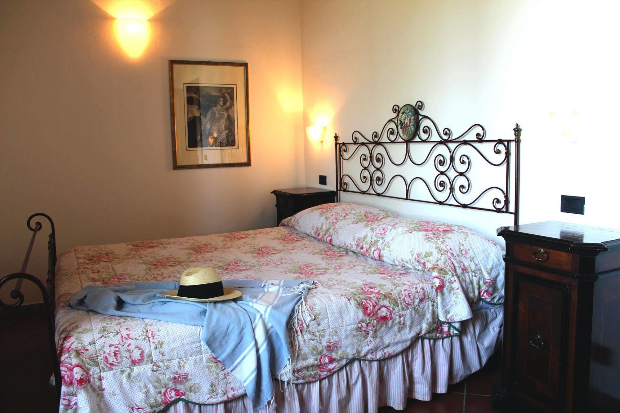 Villa Agostoli Siena Ngoại thất bức ảnh